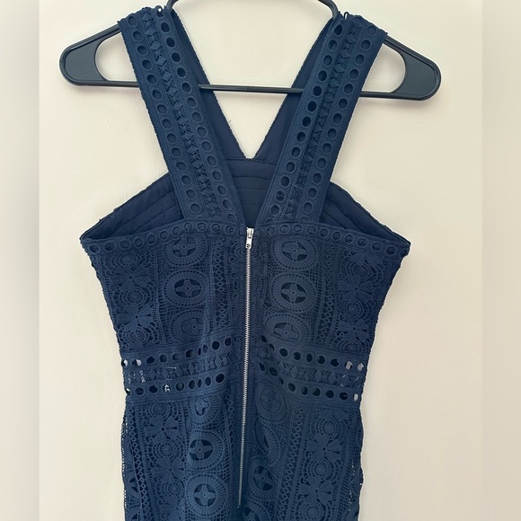 NWT Lulus Cocktail Ready Navy Blue Crochet Lace Midi Dress - Size XS - Picture 10 of 12